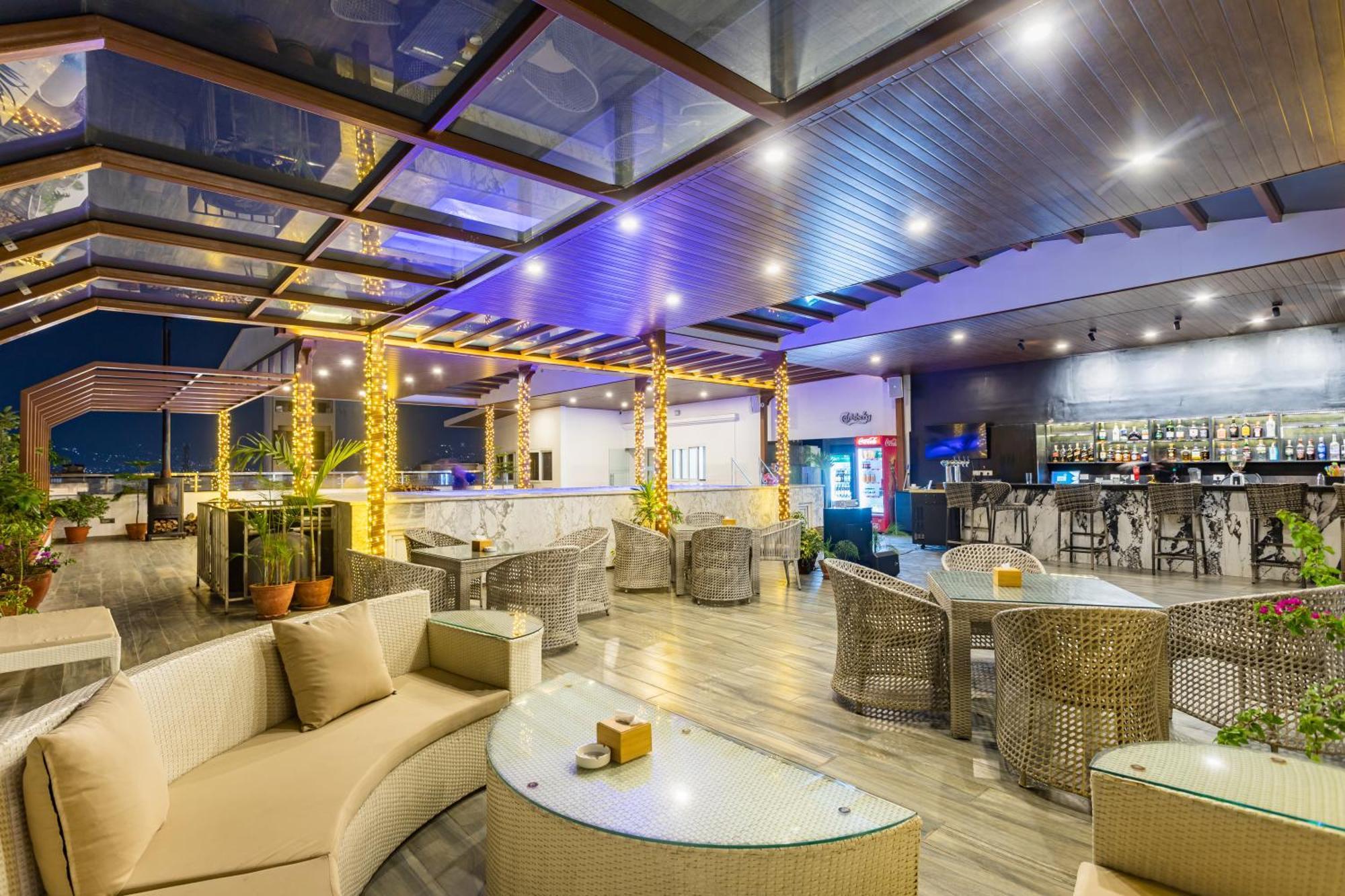 Hotel Lo Mustang Kathmandu Bagian luar foto