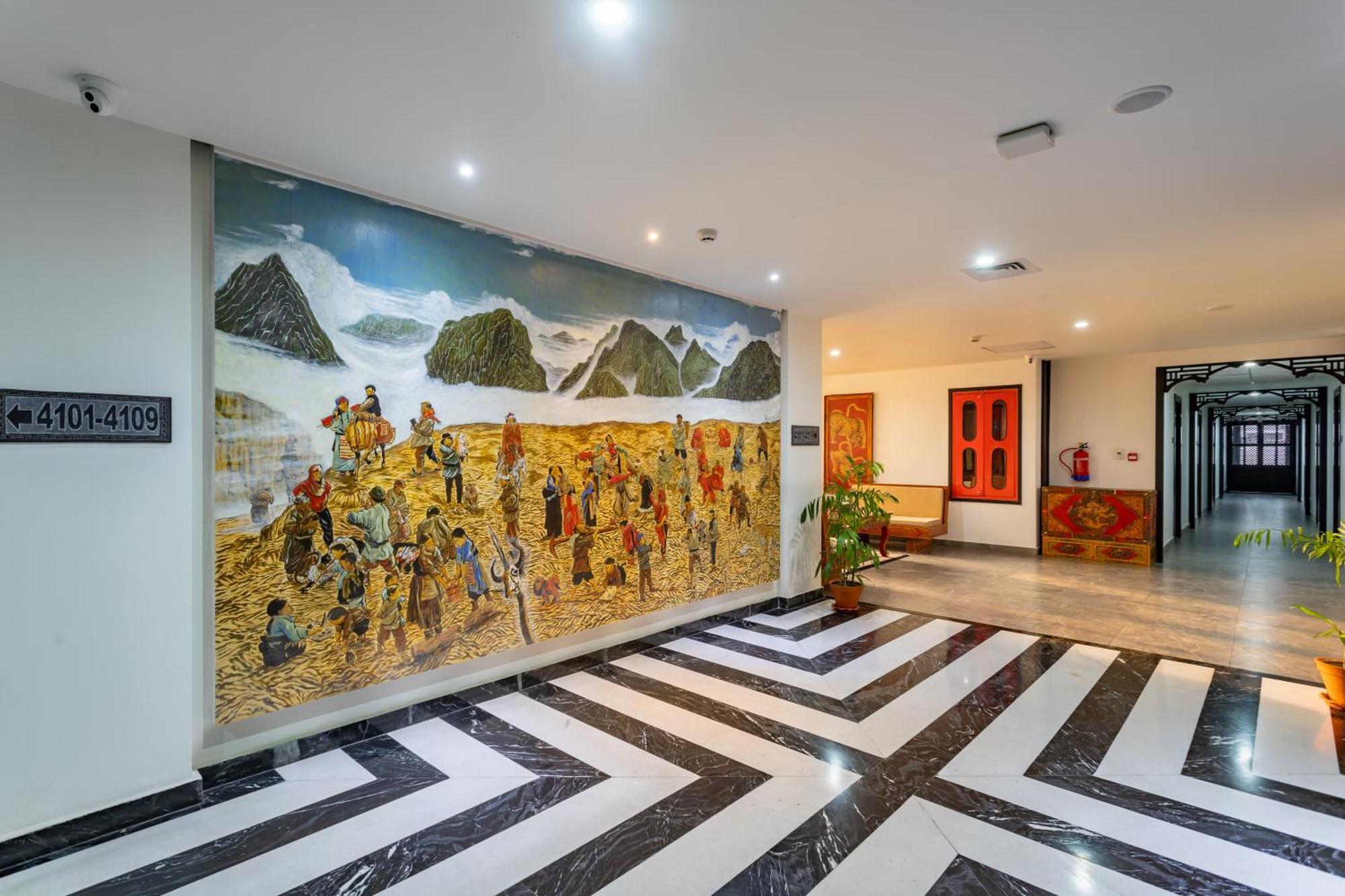 Hotel Lo Mustang Kathmandu Bagian luar foto