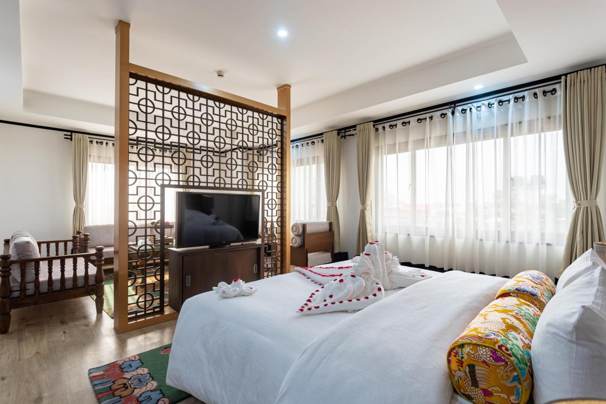 Hotel Lo Mustang Kathmandu Bagian luar foto